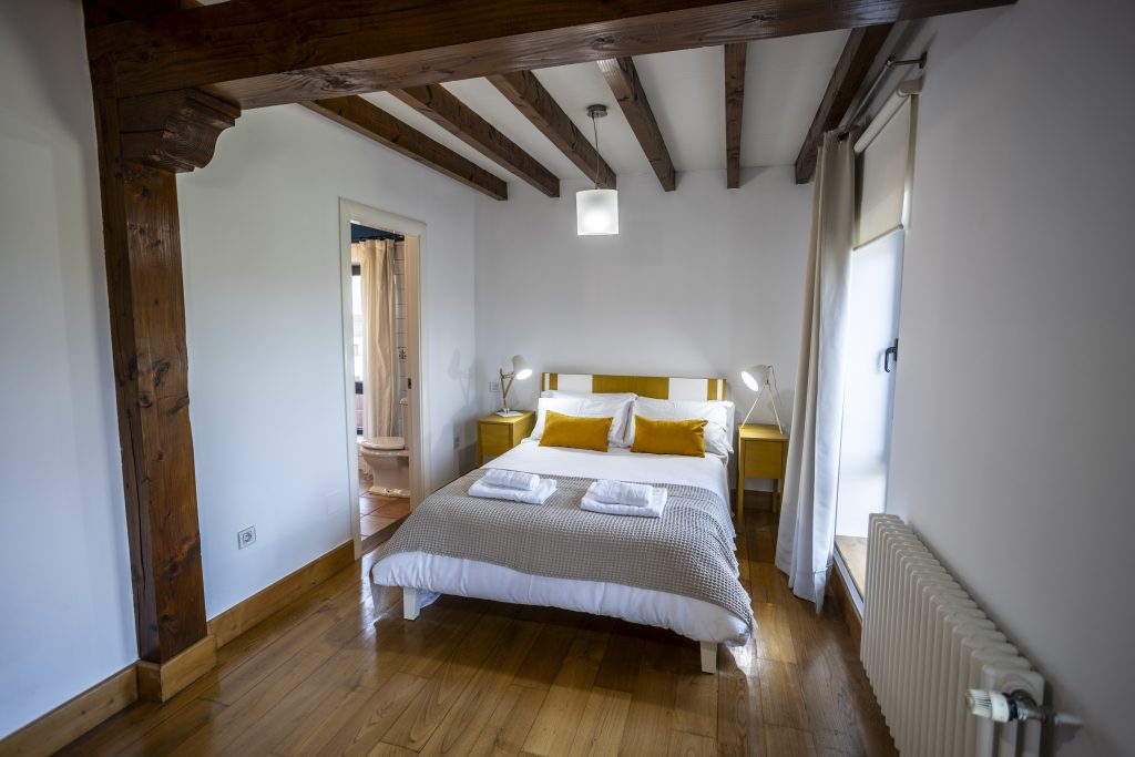 Casa con piscina cubierta en Pontejos, cerca de Santander - foto 12
