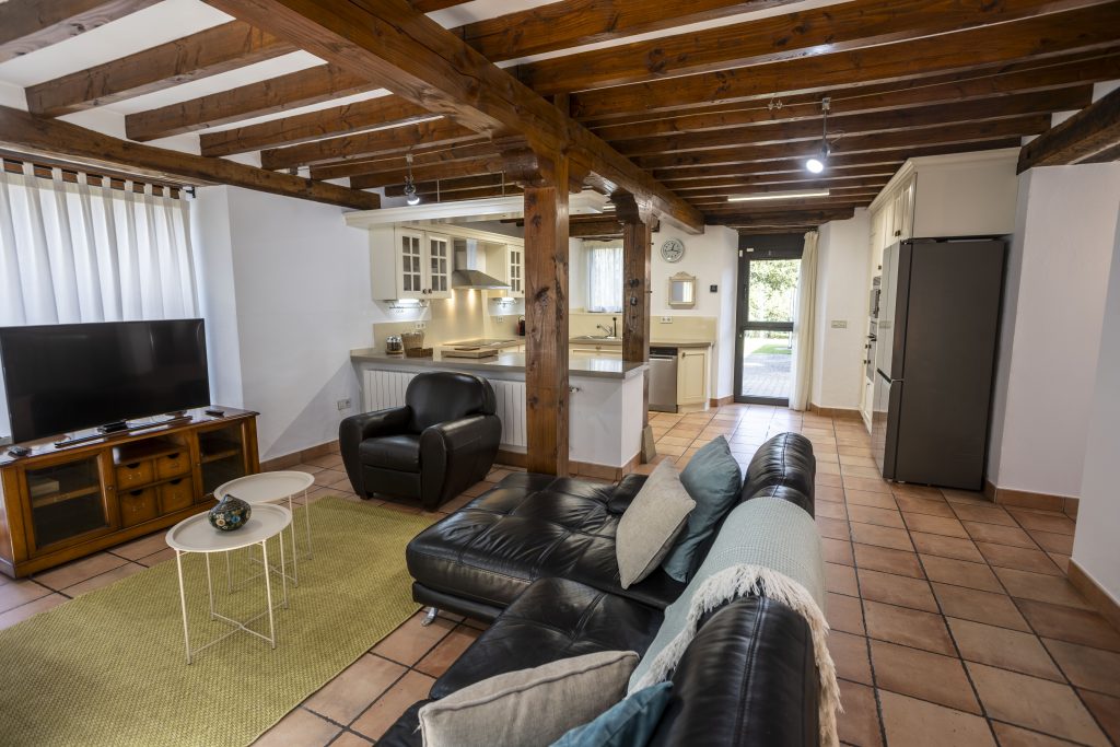 Casa con piscina cubierta en Pontejos, cerca de Santander - foto 33