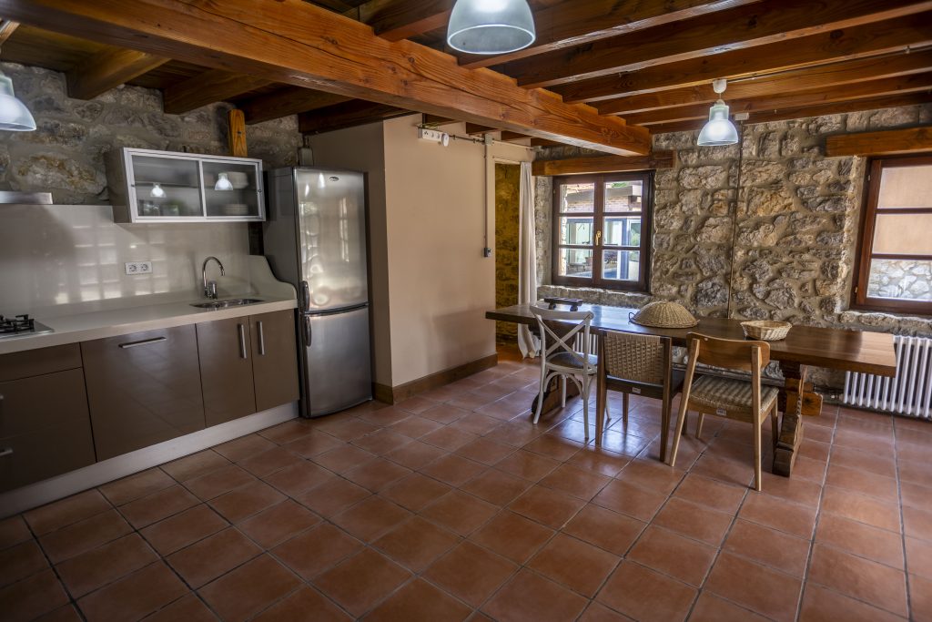 Casa con piscina cubierta en Pontejos, cerca de Santander - foto 45