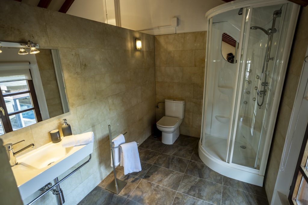 Casa con piscina cubierta en Pontejos, cerca de Santander - foto 47