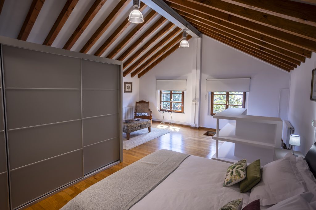 Casa con piscina cubierta en Pontejos, cerca de Santander - foto 49