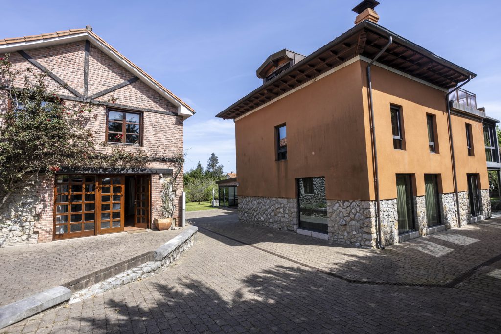 Casa con piscina cubierta en Pontejos, cerca de Santander - foto 53